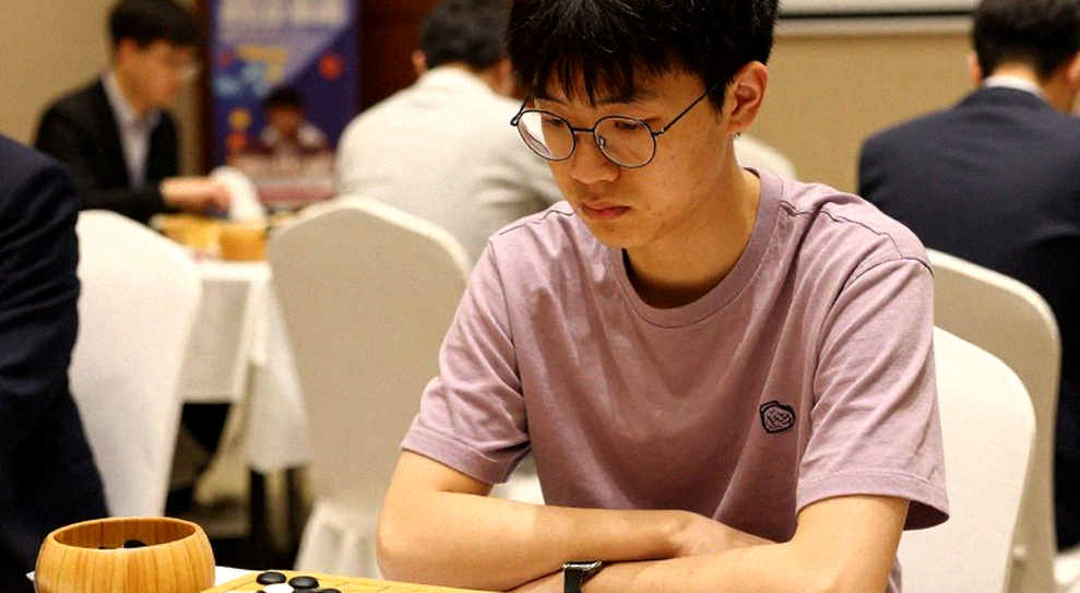 FIDE अध्यक्ष का नाम गलत, बॉडी में फ्रिट्ज़ 20 का विज्ञापन: चेस कंटेंट-फार्म का पोस्टमॉर्टम